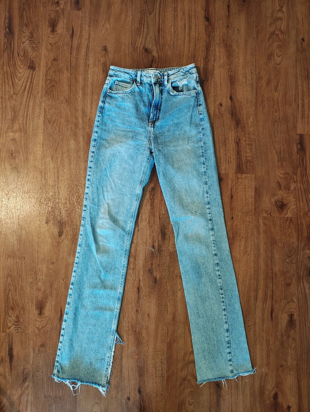 Zara Light BlueHigh-Rise Jeans 2
